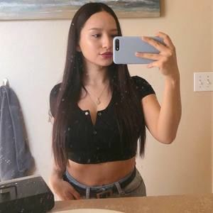 Meet your Posher, Denise